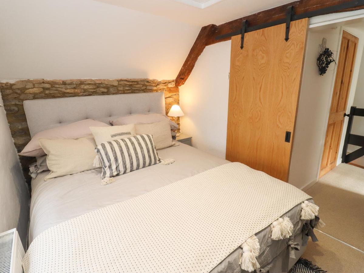 Hobbes Cottage Malmesbury Kültér fotó